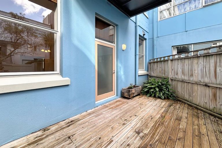 Photo of property in 1/30 Hanson Street, Mount Cook, Wellington, 6021