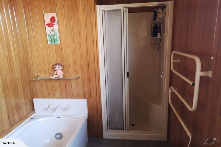 Photo of property in 81 Weld Street, Hokitika, 7810