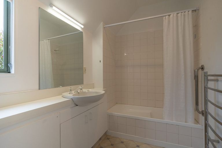 Photo of property in Chester Mews, 1/48 Chester Street West, Christchurch Central, Christchurch, 8013