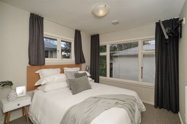 Photo of property in 1/420 Memorial Avenue, Burnside, Christchurch, 8053