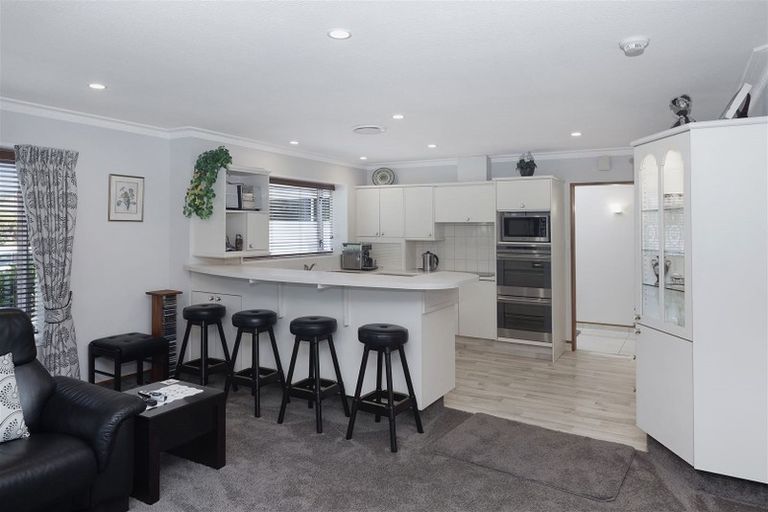 Photo of property in 23 Apsley Drive, Russley, Christchurch, 8042