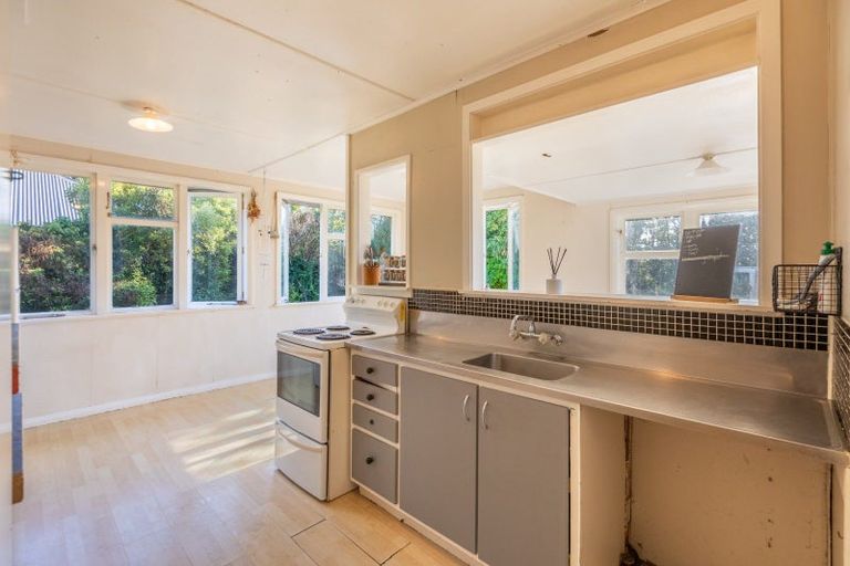 Photo of property in 1238 Cunningham Crescent, Mayfair, Hastings, 4122