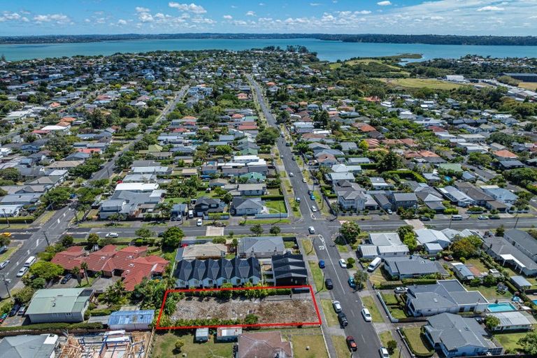 Photo of property in 24 Moa Road, Point Chevalier, Auckland, 1022