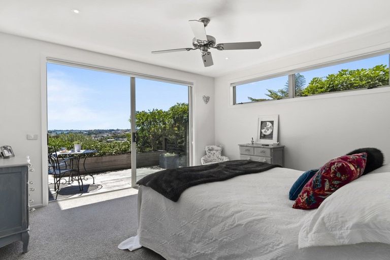 Photo of property in 39 Jarrah Park Drive, Pyes Pa, Tauranga, 3112