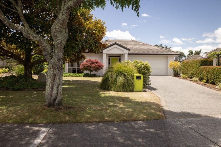 Photo of property in 55 Tuihana Drive, Papamoa Beach, Papamoa, 3118