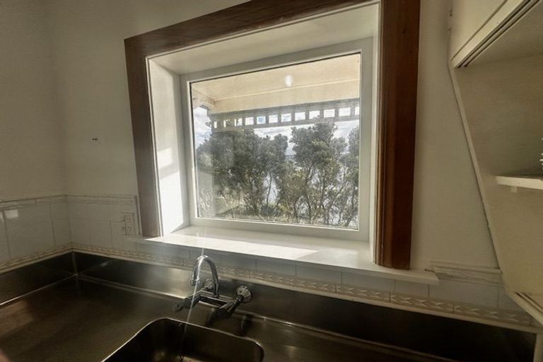 Photo of property in 5 Lindum Terrace, Roseneath, Wellington, 6011