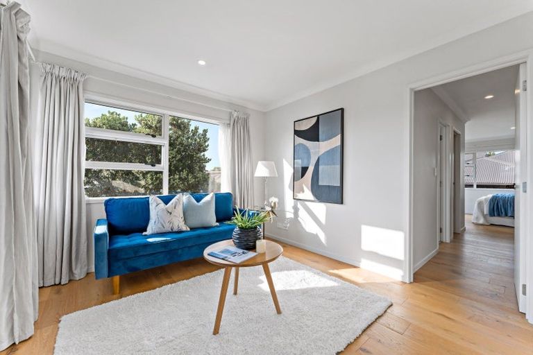 Photo of property in 7 Waiarohia Place, Hobsonville, Auckland, 0616