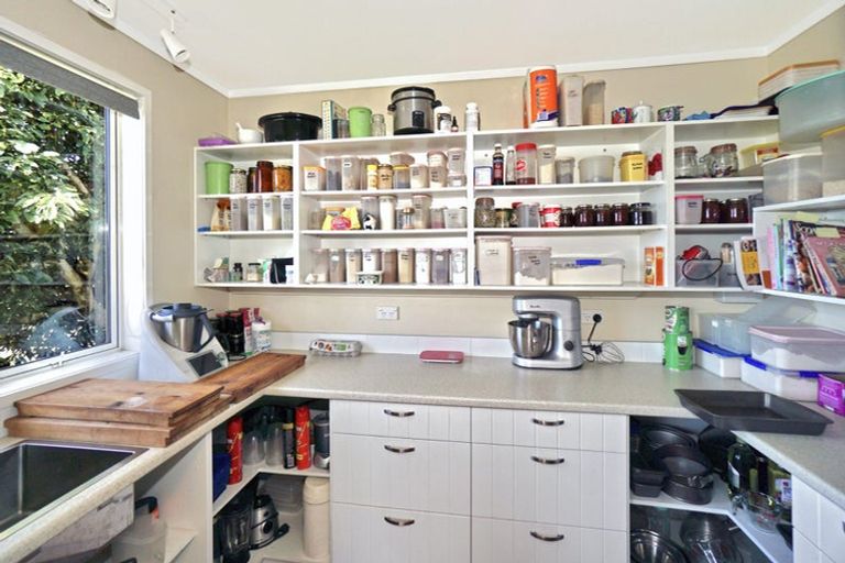 Photo of property in 67 Queen Street, Te Puke, 3119