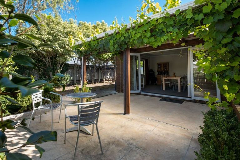 Photo of property in 11 Legorne Lane, Havelock North, 4130