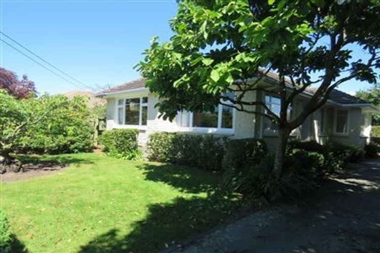 Photo of property in 11 Bourne Crescent, Papanui, Christchurch, 8053