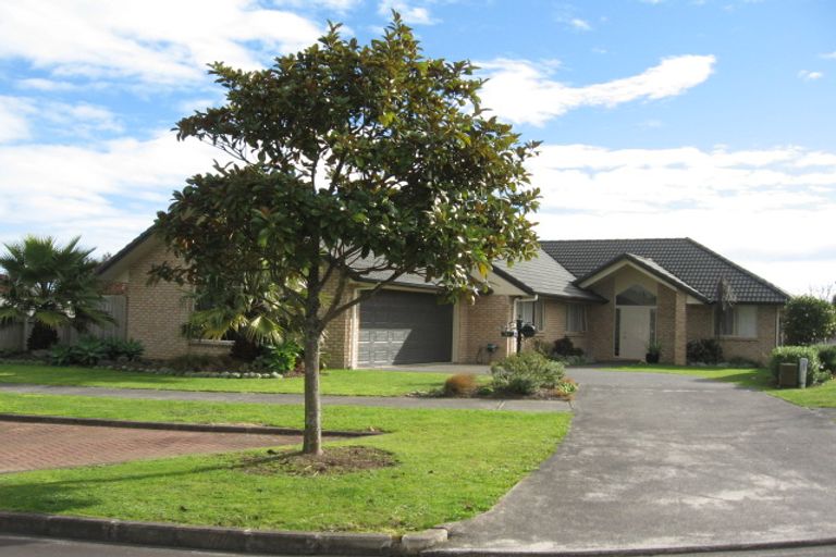 Photo of property in 21 Castlehill Court, Wattle Downs, Auckland, 2103