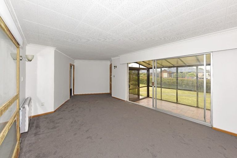 Photo of property in 4 Ruakaka Street, Hornby, Christchurch, 8042