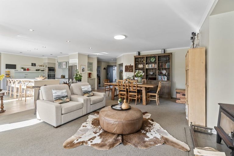 Photo of property in 9 Wrybill Way, Point Wells, Warkworth, 0986