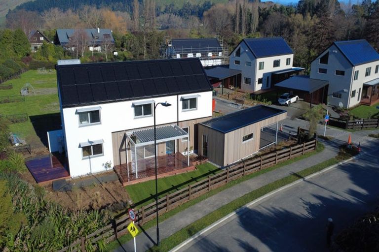 Photo of property in 1 Kahika Lane, Westmorland, Christchurch, 8025