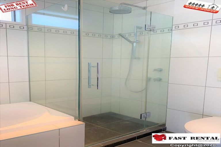 Photo of property in 9 Elliott Avenue, Bayview, Auckland, 0629