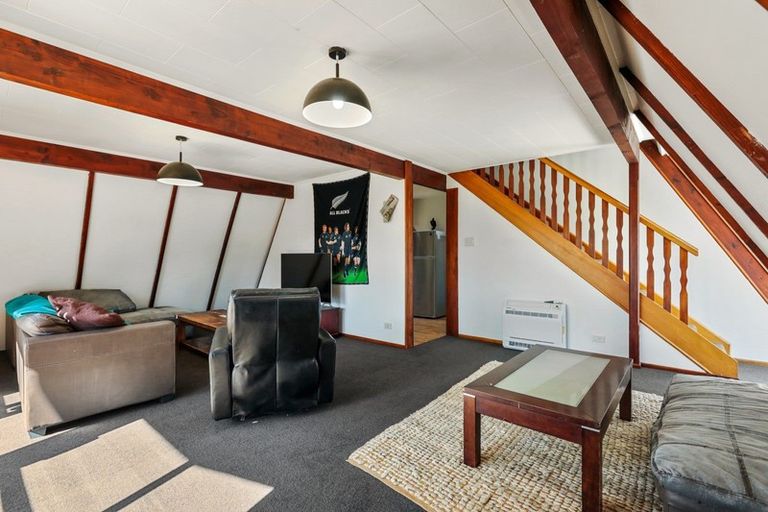 Photo of property in 6a Hurst Place, Parklands, Christchurch, 8083