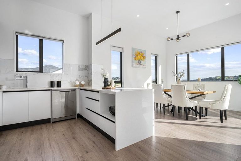 Photo of property in 6 Ta Moko Drive, Gulf Harbour, Whangaparaoa, 0930