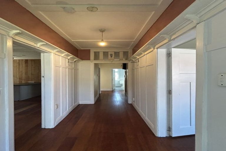 Photo of property in 19 Hadfield Terrace, Kelburn, Wellington, 6012