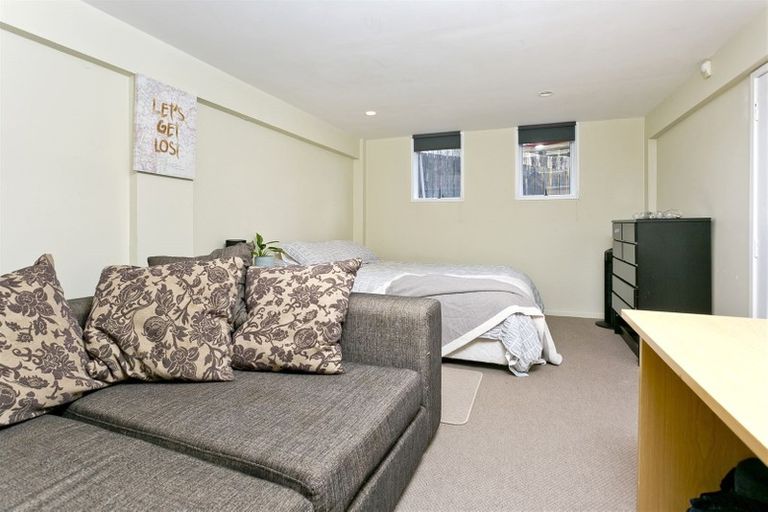 Photo of property in 13 Hillcrest Road, Hatfields Beach, Orewa, 0931