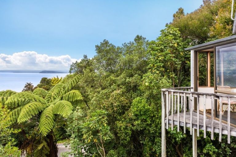 Photo of property in 19 Kamahi Terrace, Omori, Turangi, 3381