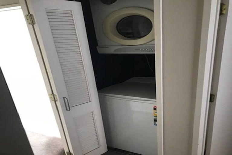 Photo of property in 2g Middle Street, Freemans Bay, Auckland, 1011