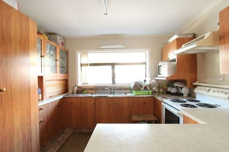 Photo of property in 26b Swanson Road, Henderson, Auckland, 0610