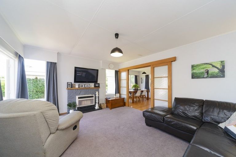 Photo of property in 22 Akaroa Avenue, Awapuni, Palmerston North, 4412