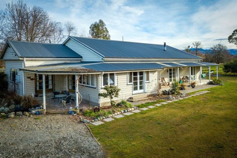 Photo of property in 548 Pleasant Valley Road, Geraldine Downs, Geraldine, 7991