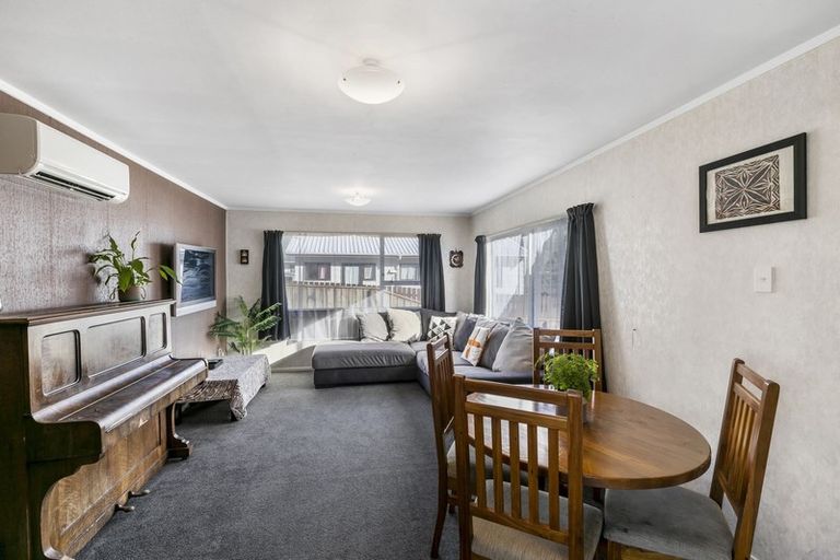 Photo of property in 15 Stockdale Street, Wainuiomata, Lower Hutt, 5014