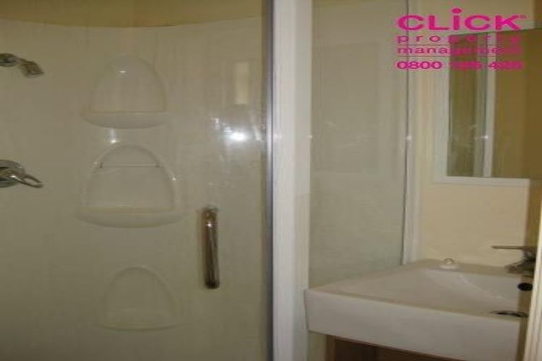 Photo of property in 1/56 Eglinton Road, The Glen, Dunedin, 9011