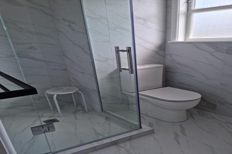 Photo of property in 14 Mariner Street, Mangere, Auckland, 2022