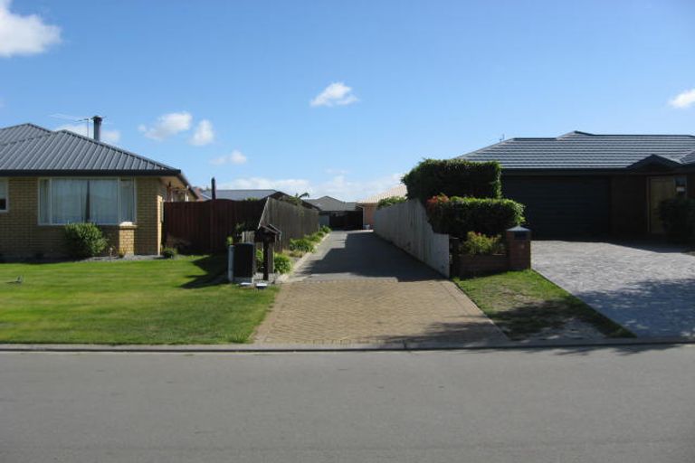 Photo of property in 22 Durrell Way, Rolleston, 7614