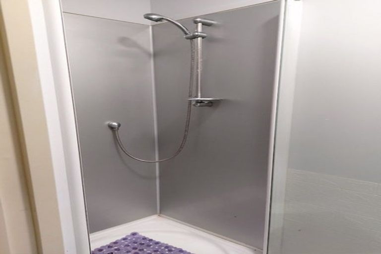 Photo of property in 49 Albionvale Road, Glen Eden, Auckland, 0602