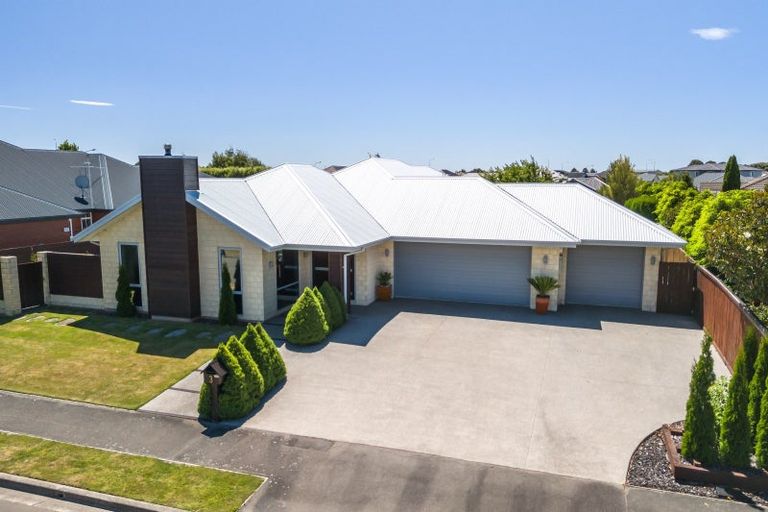 Photo of property in 3 Saddleback Green, Halswell, Christchurch, 8025