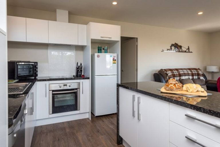 Photo of property in 2 Lake Terrace Road, Burwood, Christchurch, 8061