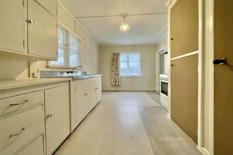 Photo of property in 22 Esk Crescent, Tokoroa, 3420