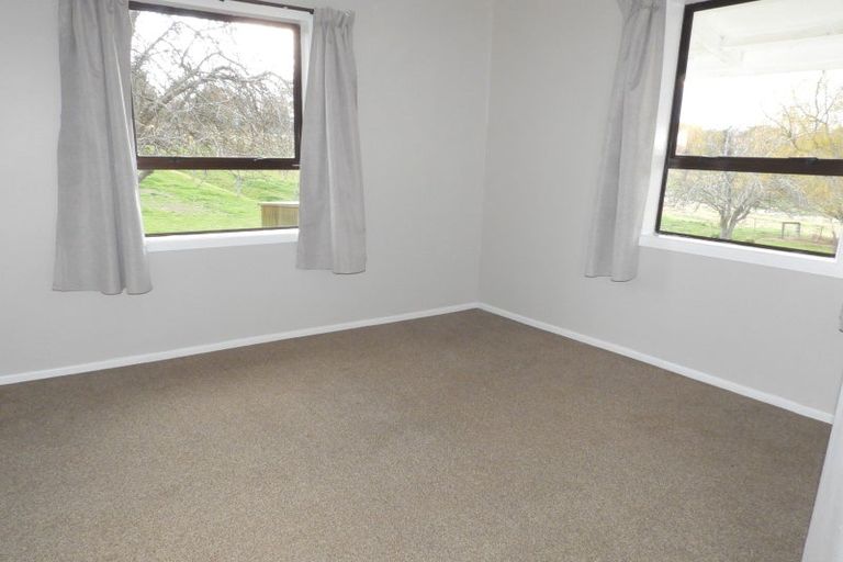 Photo of property in 7 Tarbetness Street, Herbert, Oamaru, 9495