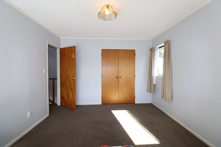 Photo of property in 6a Flinders Place, Johnsonville, Wellington, 6037