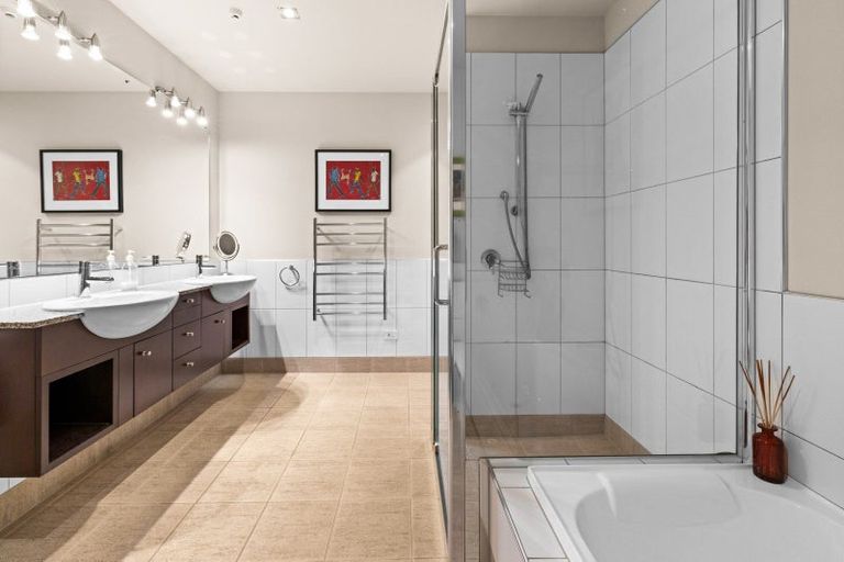 Photo of property in Northridge Apartments Stage Z, 7/22 Hospital Terrace, Hospital Hill, Napier, 4110