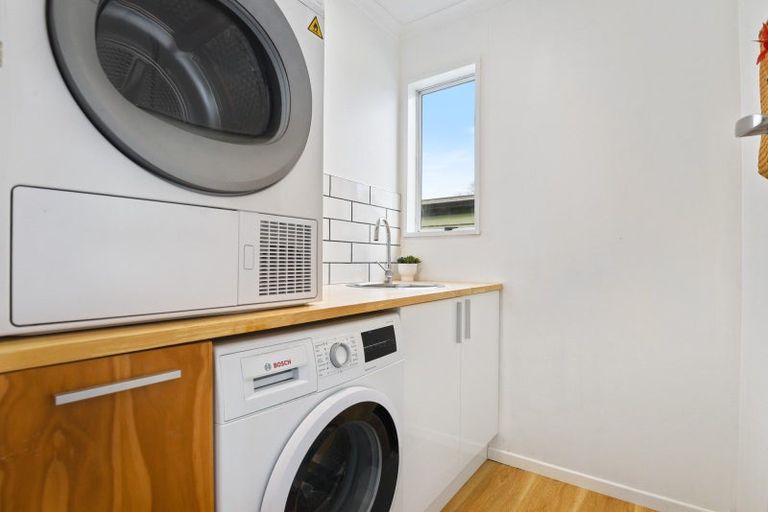 Photo of property in 14 Taiporutu Place, Springfield, Rotorua, 3015