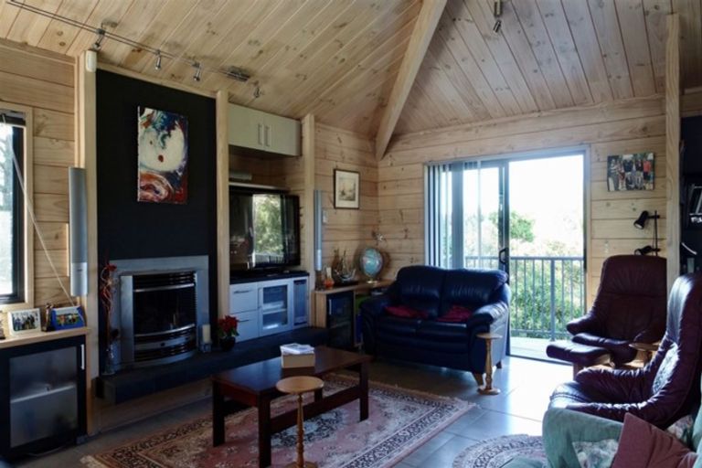 Photo of property in 102 South Highway East, Whitianga, 3510