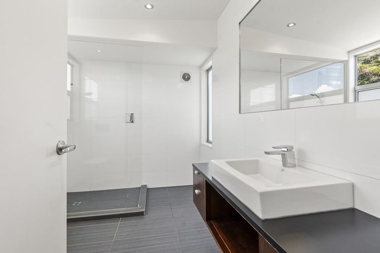 Photo of property in 44 Hill Road, Palm Beach, Waiheke Island, 1081