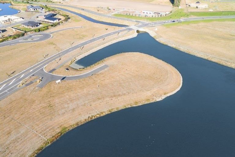 Photo of property in 137 Lake Hood Drive, Huntingdon, Ashburton, 7774