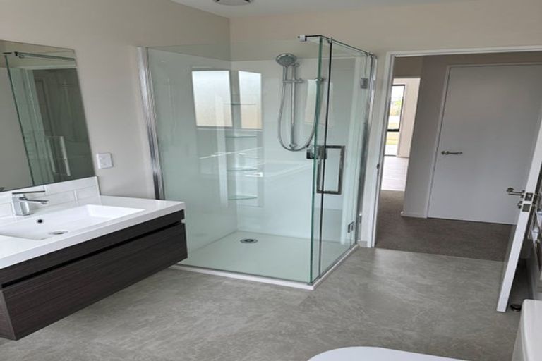 Photo of property in 33 Raptor Street, Rolleston, 7615