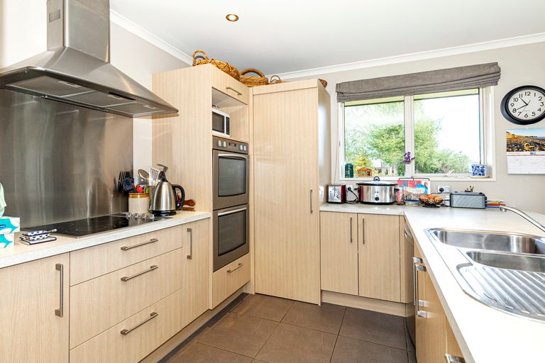 Photo of property in 36 Tancred Street, Geraldine, 7930