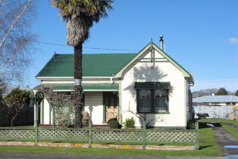 Photo of property in 802 Freyberg Street, Raureka, Hastings, 4120