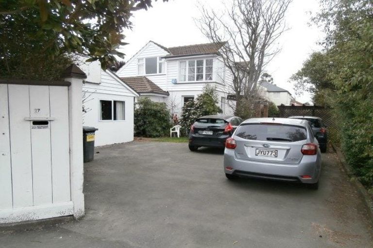 Photo of property in 27 Ilam Road, Upper Riccarton, Christchurch, 8041