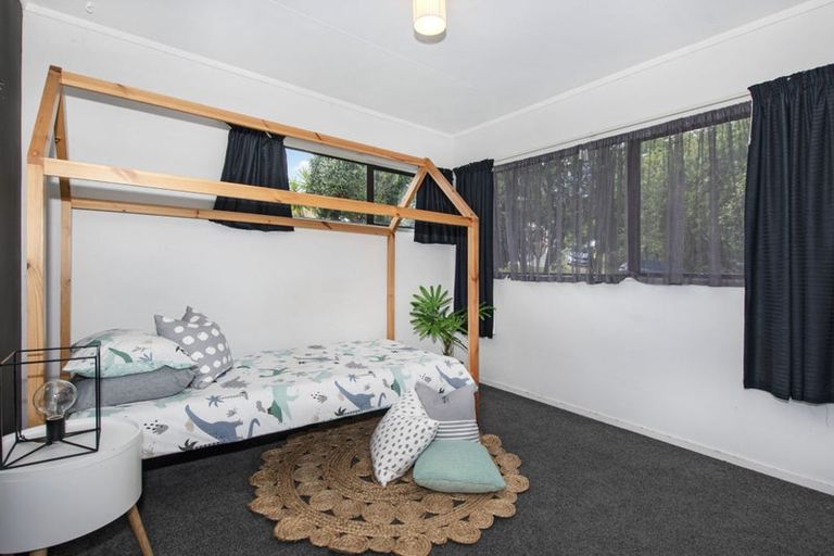 Photo of property in 56 Raumati Crescent, Onerahi, Whangarei, 0110