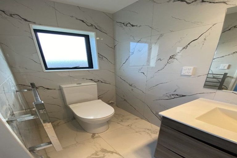 Photo of property in 11a Duggan Avenue, Mangere, Auckland, 2022