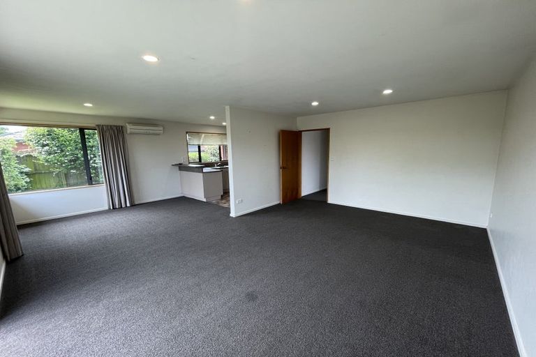 Photo of property in 1 Kydd Lane, Hornby, Christchurch, 8042